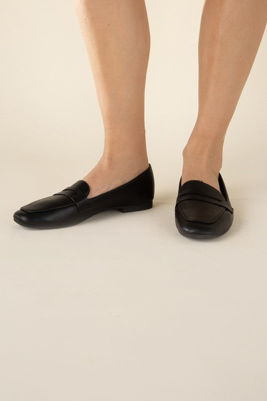 Casual Flat