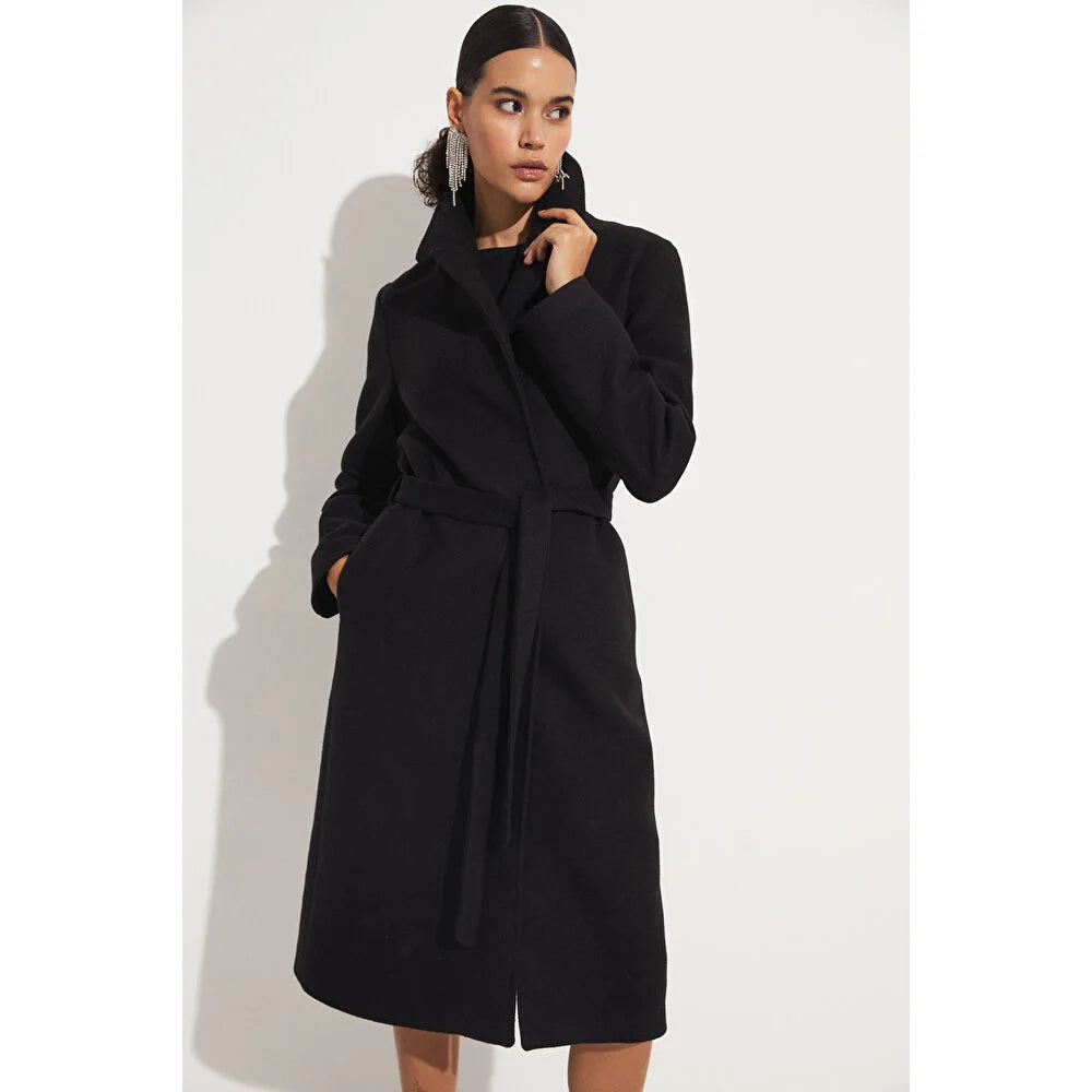 June Tie Detailed Kachet Coat