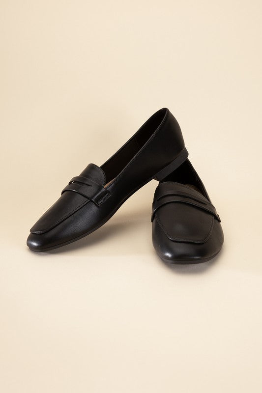 Casual Flat