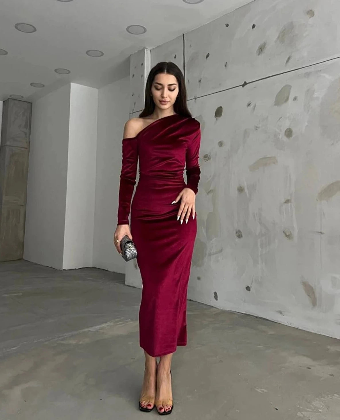Classy One Shoulder Velvet Dress