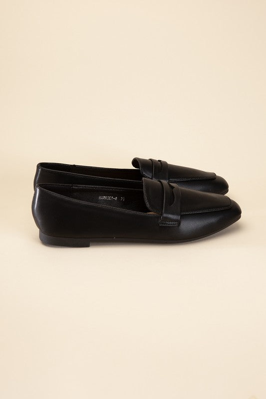 Casual Flat