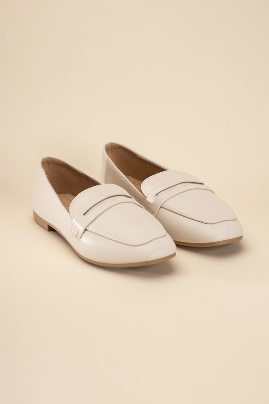 Casual Flat