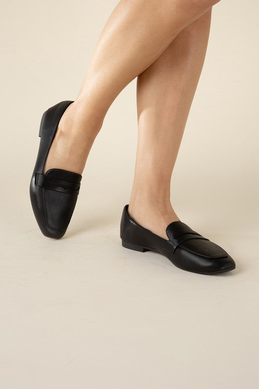 Casual Flat