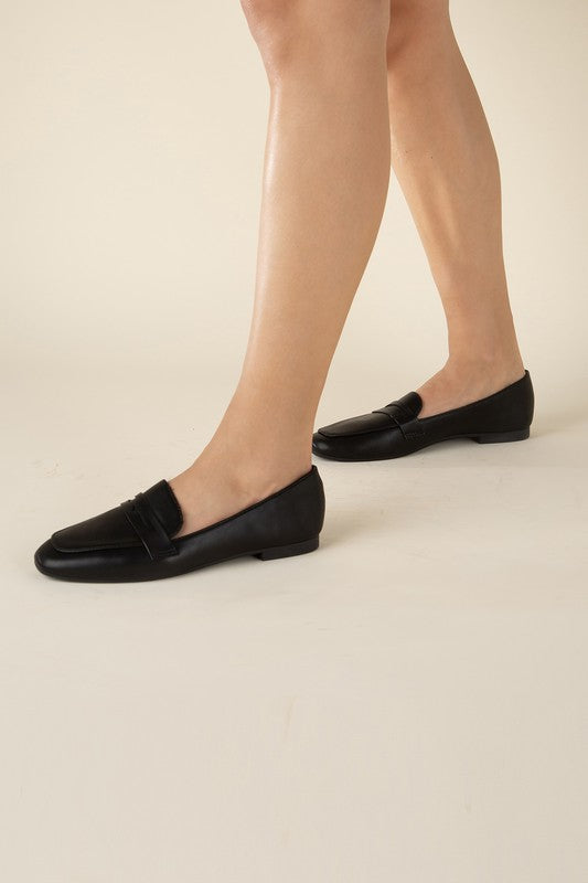 Casual Flat