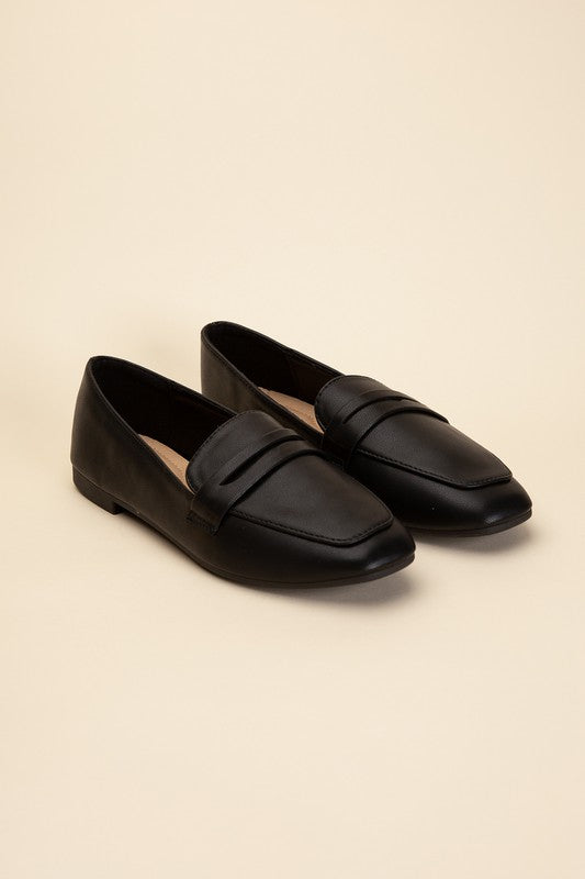 Casual Flat