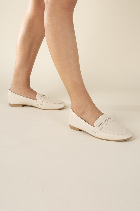 Casual Flat