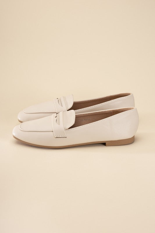Casual Flat