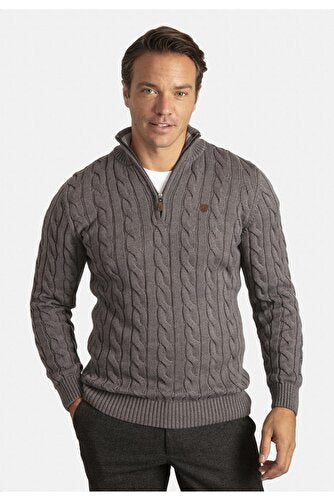 Detailed Men's Half Zipper Sweater