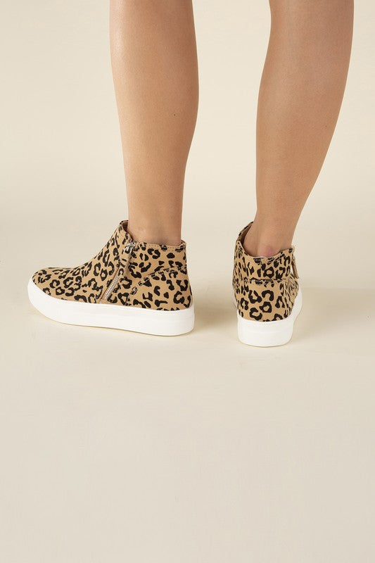 Route-S High Top Leopard Sneakers