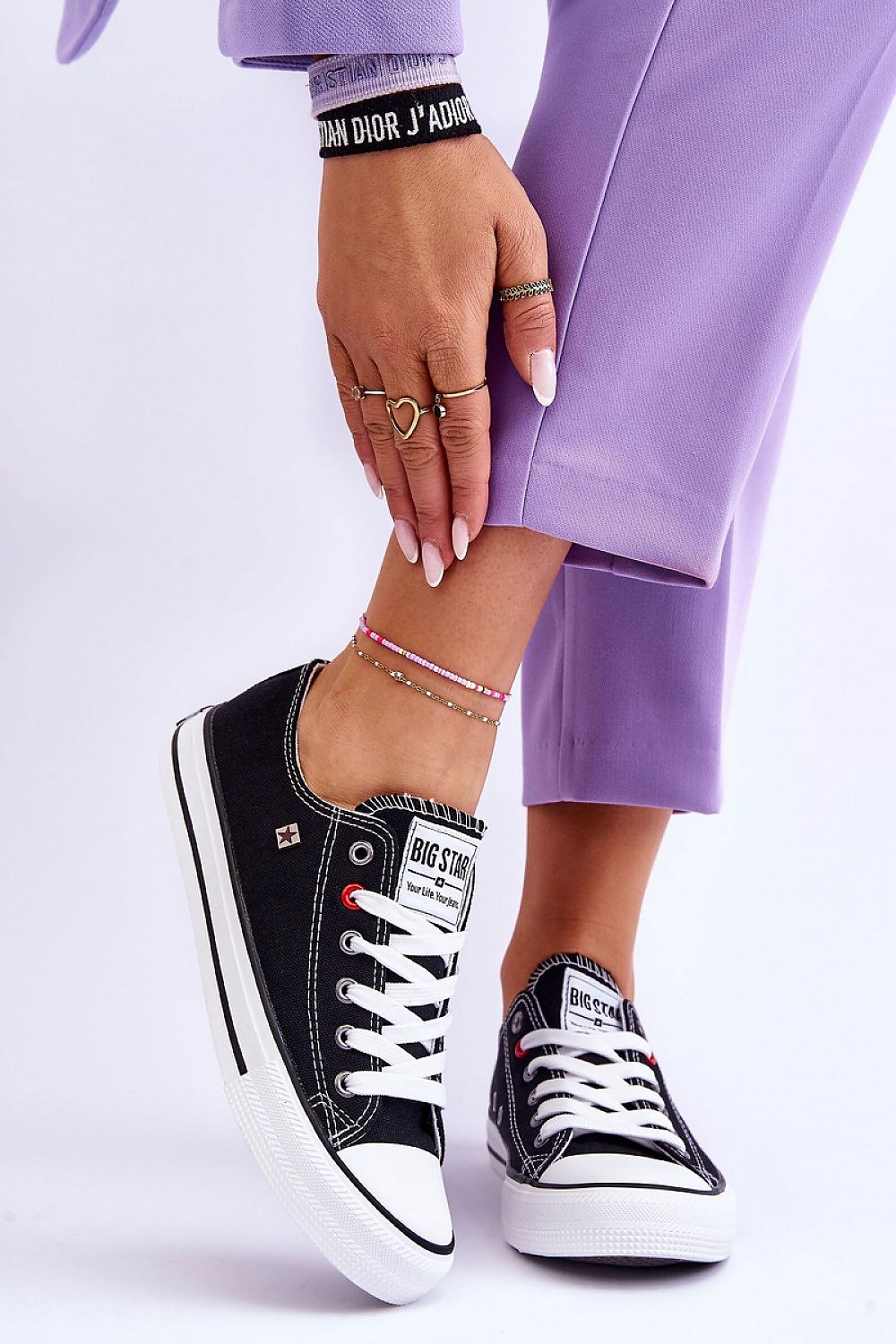 Lace Up Classic Sneakers