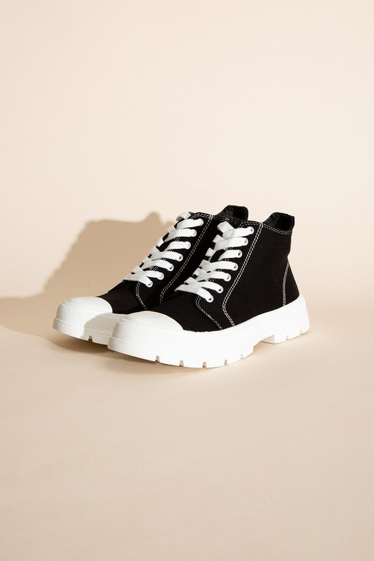 Crayon-G Lace Up Sneakers